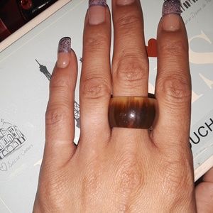 Wooden imagine ring 😲
